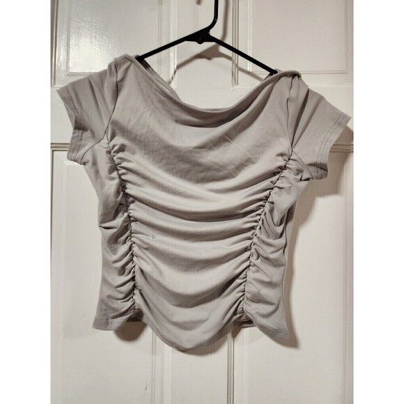 SHEIN Tops - Shein Womens Light Grey Side Rouched Short Sleeve Shirt Size Small